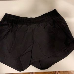 Lululemon Size 8 Black Tracker Shorts